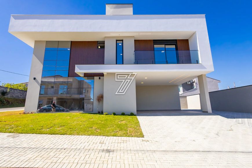 Casa em condomínio a venda possui 228M² s com 4 quartos em Roça Grande - Colombo - PR