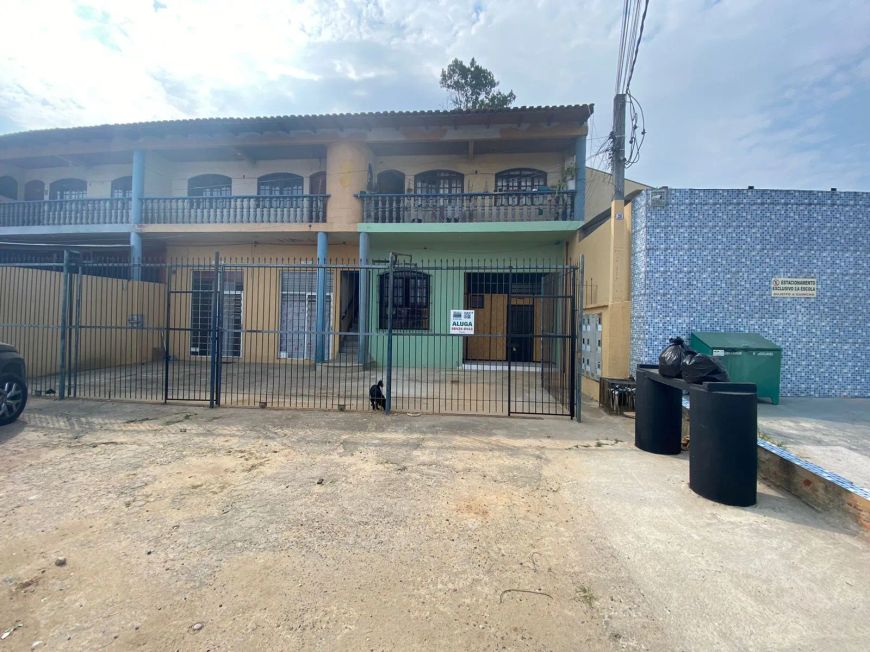 Prédio residencial com 265m² e 1 vaga - Campo Pequeno - Colombo