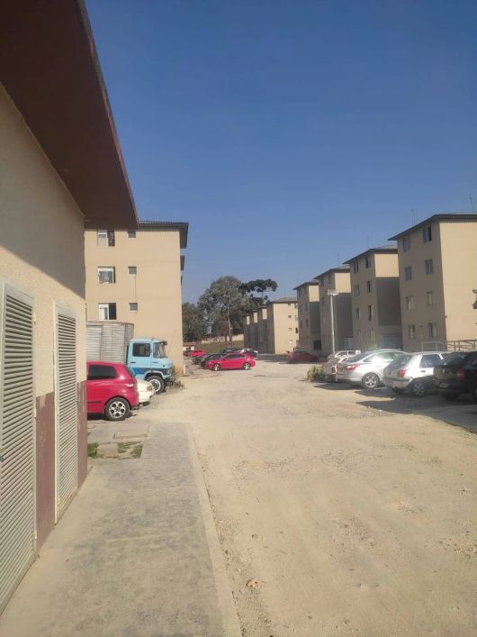 Apartamento No Residencial Arvoredo - Guaraituba - Colombo - R$130 mil
