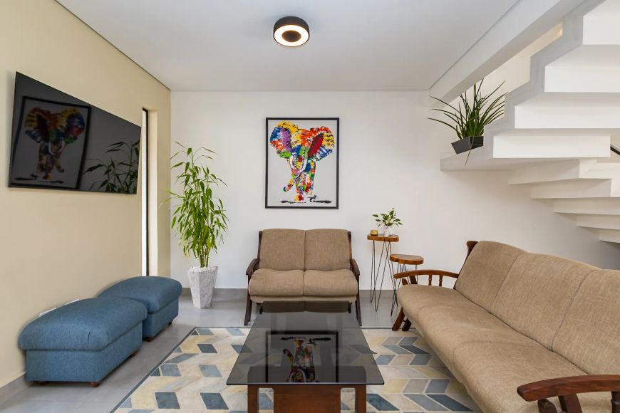 Casa ampla com Quintal em Condomínio - Campo Pequeno/Colombo