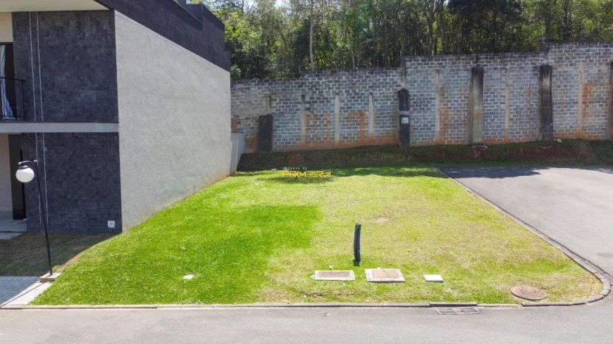 Terreno em condomínio 200m²-Campo Pequeno Colombo