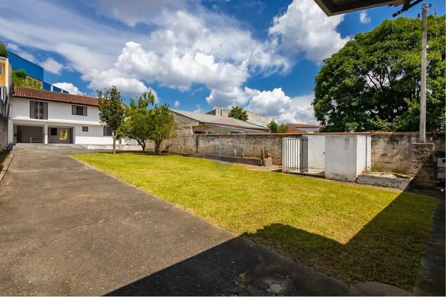 Sobrado em Colombo - Residencial ou Comercial