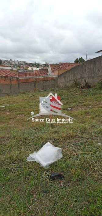 Terreno Amplo para Construção - Ótima localização.