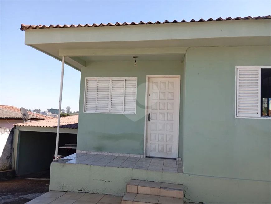 Casa térrea com 8 quartos à venda em Roça Grande - PR