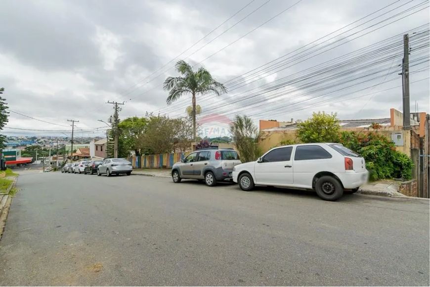 SOBRADO À VENDA EM COLOMBO - OPORTUNIDADE ÚNICA!