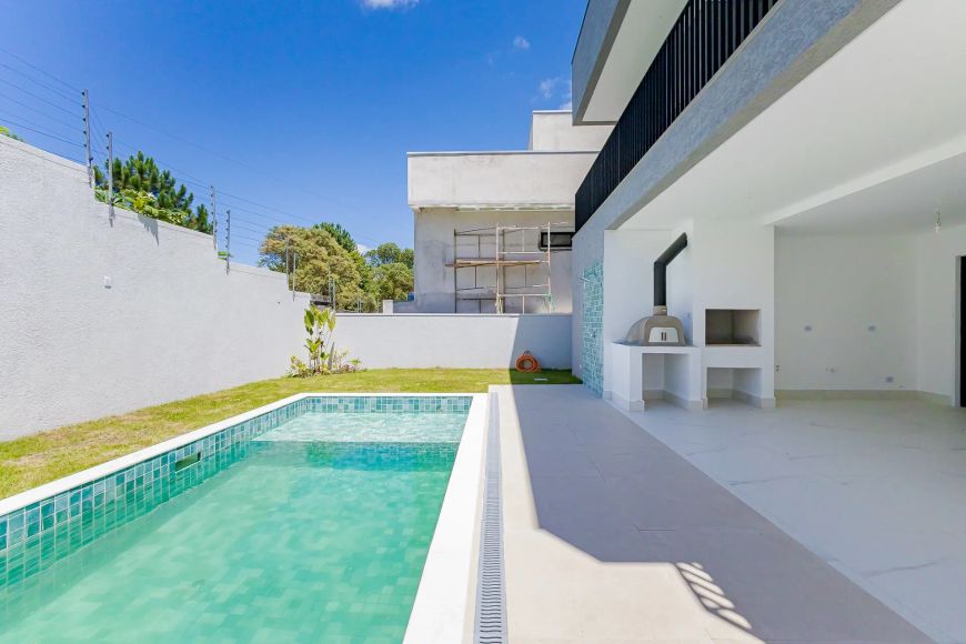Casa de 3 Suítes no Condomínio Alta Vista