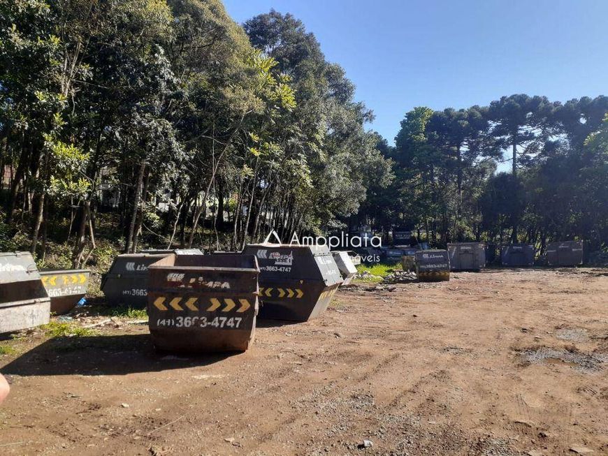 Ótima área medindo 9796,40 m², próprio para empreendimento imobiliário.