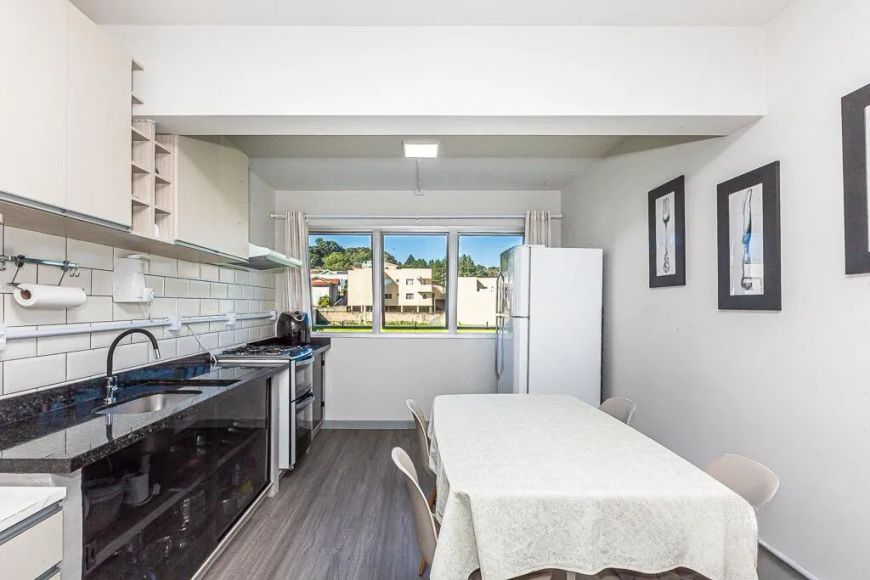 Prédio Comercial e Residencial