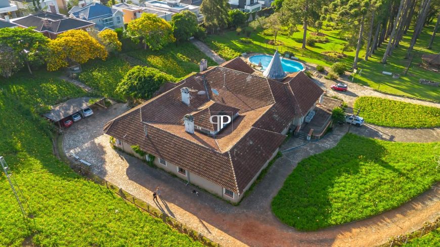Castelo à venda no bairro Alphaville Graciosa, PINHAIS - PR