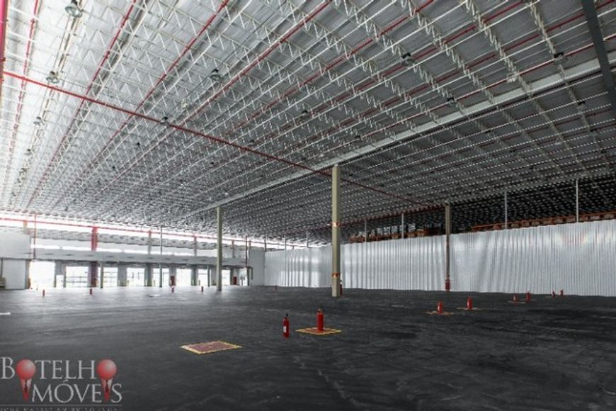 Cond Distribution I Galpão Alugo 3.400 m² Av do Turismo Tarumã Próximo Aeroporto Manaus