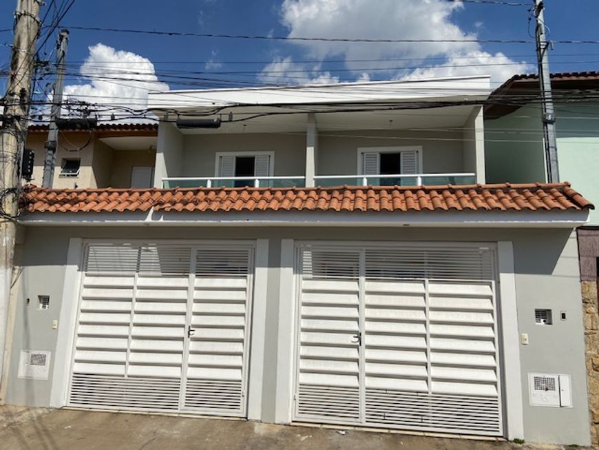 Sobrado novo nunca habitado !!