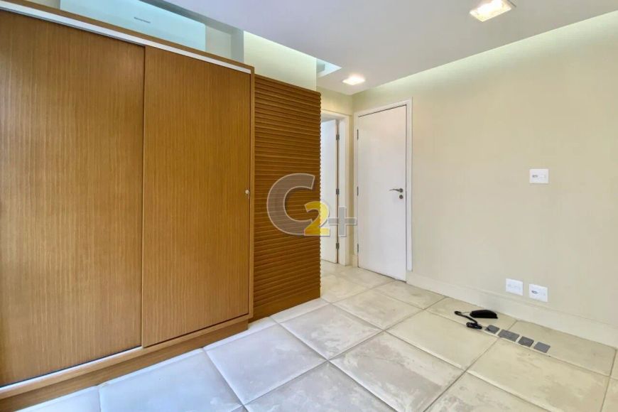 CONJUNTO COMERCIAL - VENDA - HIGIENÓPOLIS - 3 SALAS - SEM VAGA