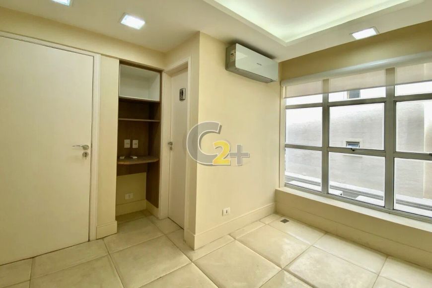 CONJUNTO COMERCIAL - VENDA - HIGIENÓPOLIS - 3 SALAS - SEM VAGA