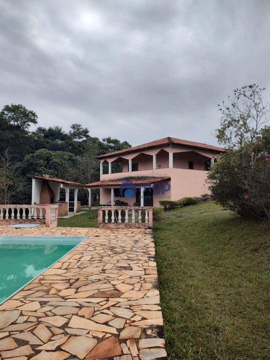 Chácara com 4 dormitórios à venda, 5000 m² por R$ 1.300.000 - Remédios - Jacareí/SP