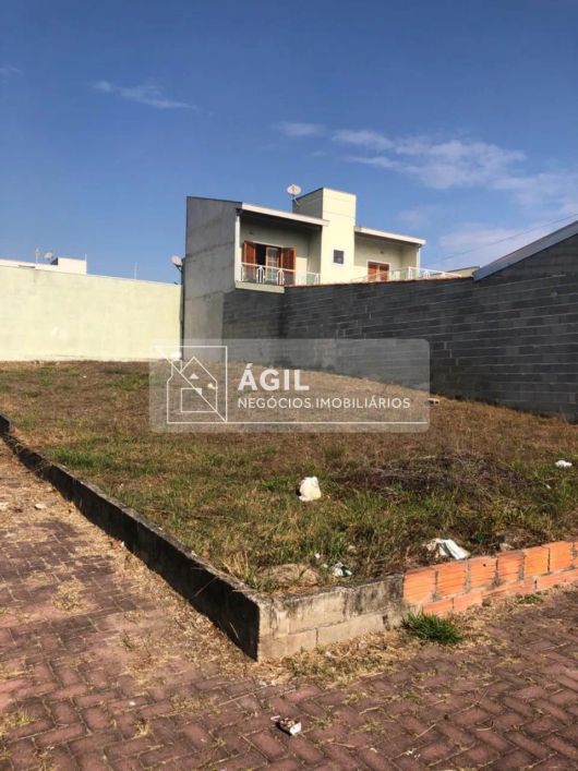 Vendo terreno 250m, comercial e residencial, jacarei, villa branca