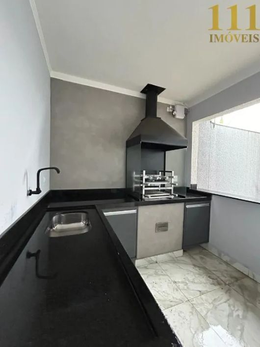 Casa térrea / Villa Branca/ 3 Dormitórios sendo 01 suíte / 160 m²TE - Jacareí