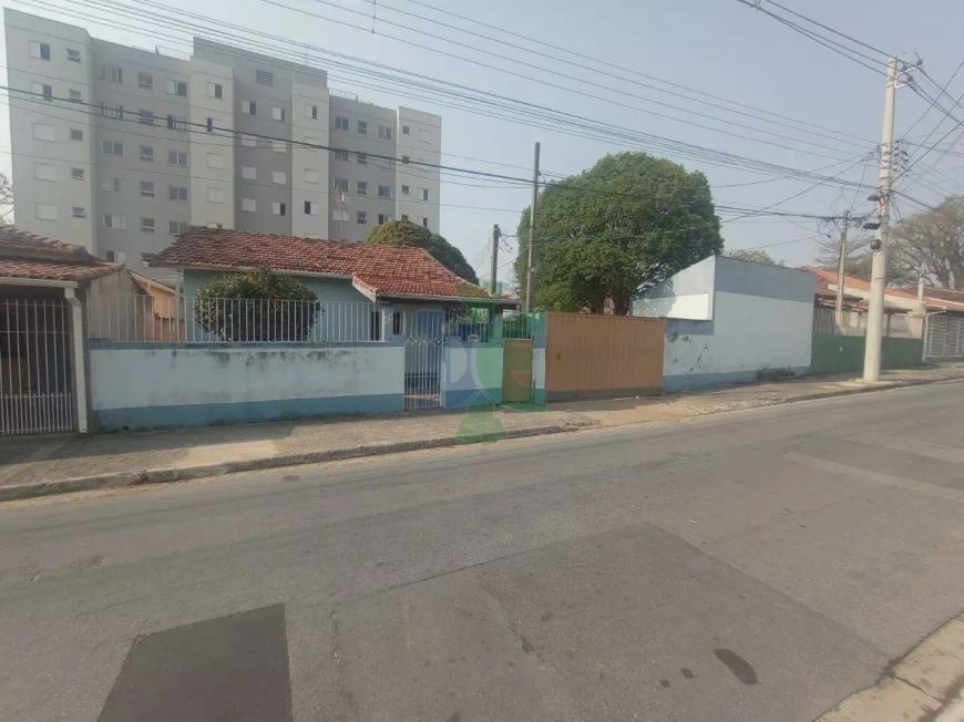 Térrea para venda possui 130 metros quadrados com 2 quartos em Jardim América - Jacareí - SP