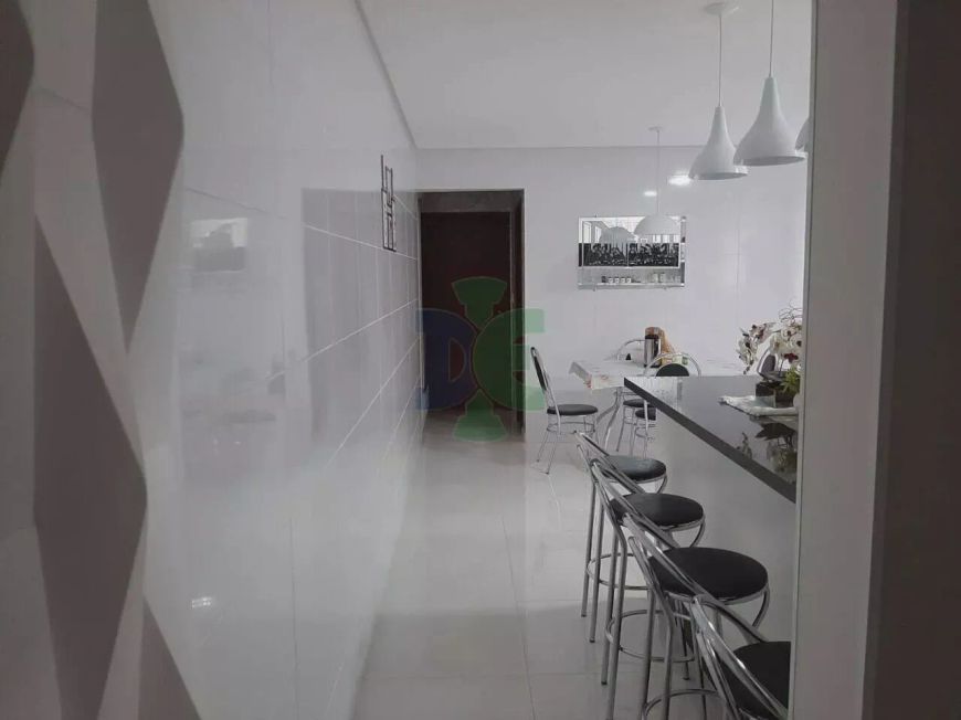 Imóvel para venda com 300 metros quadrados com 1 quarto em Jardim Santa Marina - Jacareí - SP