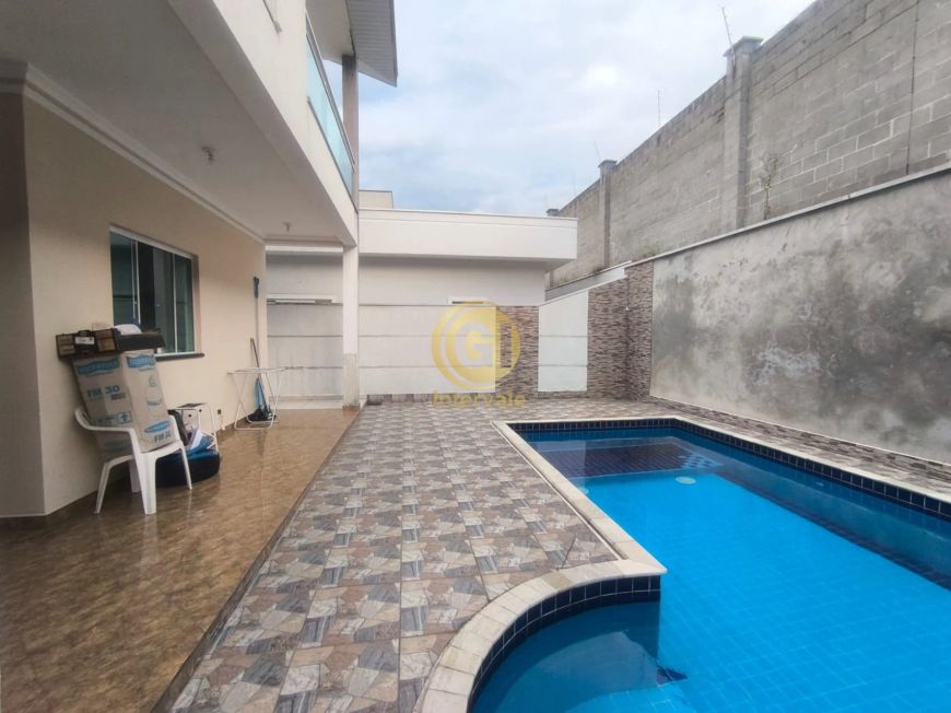 SOBRADO RESIDENCIAL A VENDA EM CONDOMINIO FECHADO NO BAIRRO PARQUE CALIFORNIA EM JACAREI-SP.