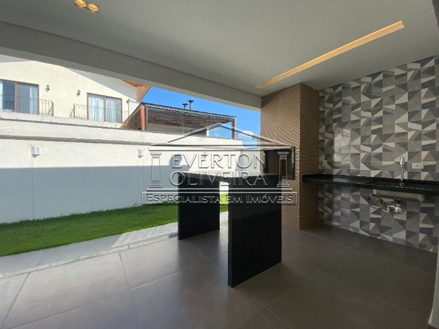 Descubra o conforto e a sofisticação desta casa térrea no Bosque dos Manacás - COD 15922