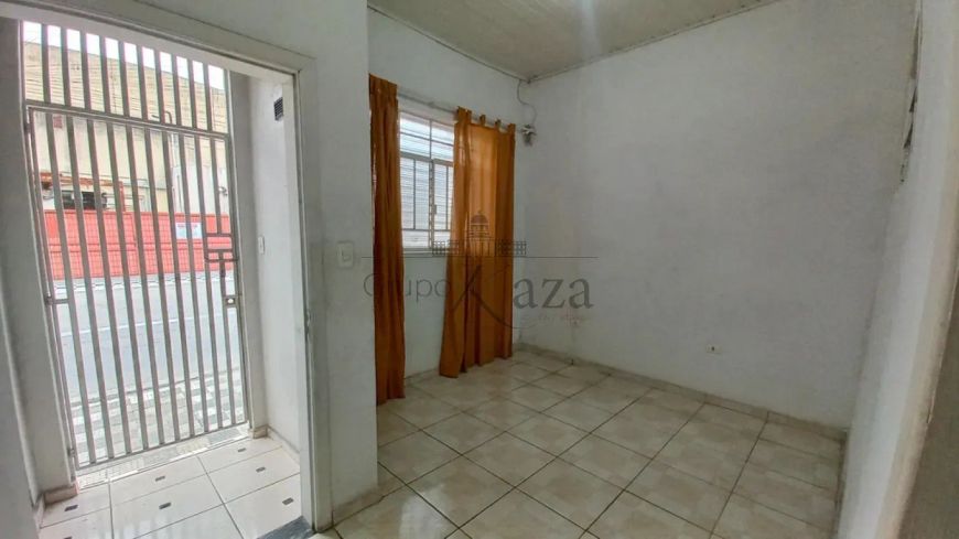 Oportunidade - Casa Comercial Residencial - Centro - Jacareí - 2 Dormitórios - 82m²