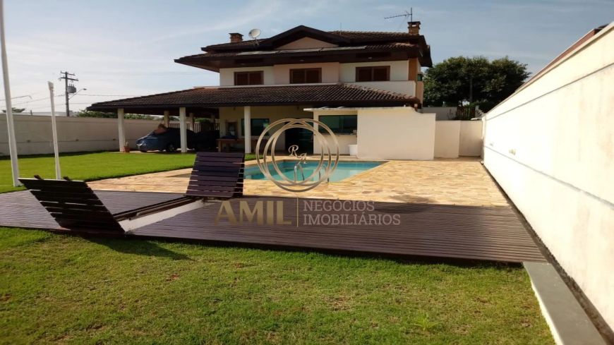 AC Vende Casa Sobrado 303m² / Condomínio Mirante do Vale / Jacareí / SP Detalhes do Imóvel: - 303
