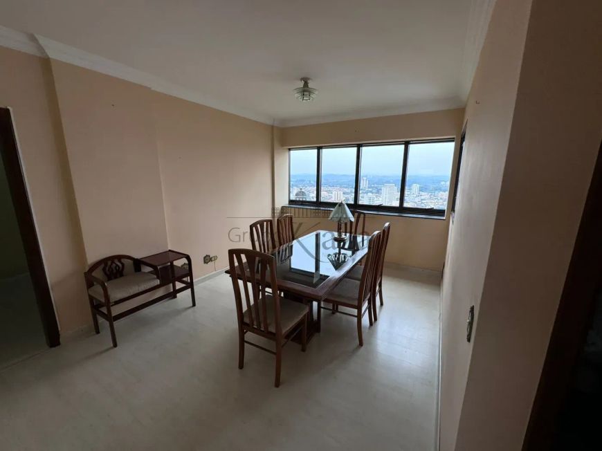 Oportunidade - Apartamento - Jardim Bela Vista - Residencial Edifício Mont Serrat - 4 Dormitórios -