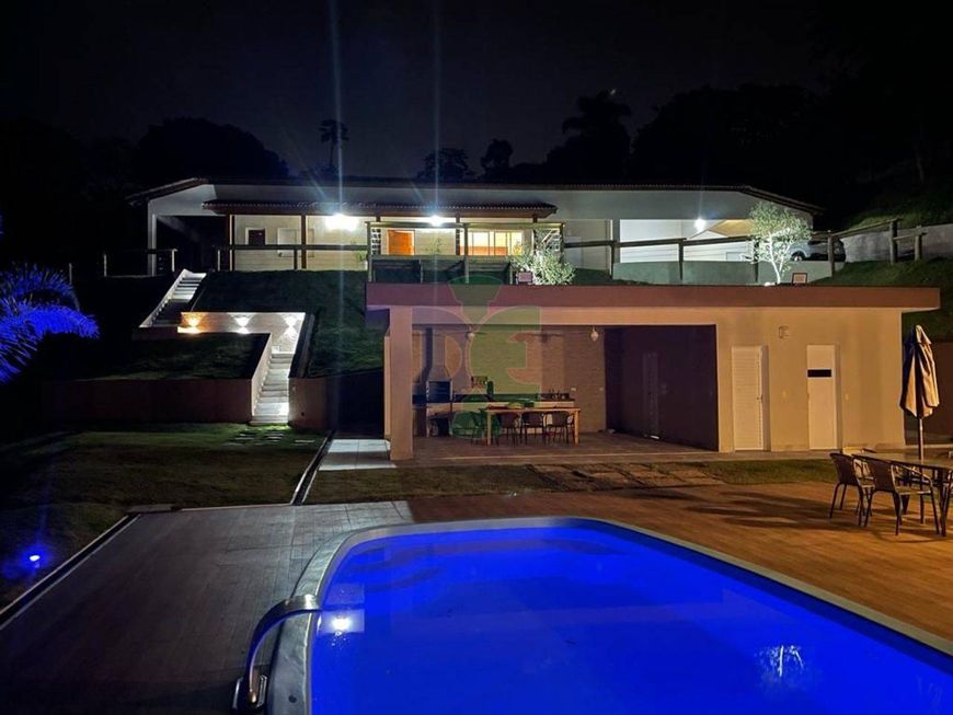 Fazenda/Sítio/Chácara para venda tem 311 metros quadrados com 3 quartos
