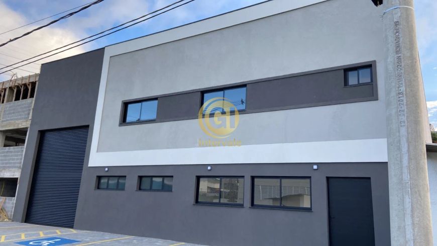 Galpão comercial em Condomínio Fechado para Venda e Locação Rio Comprido, Jacareí 2 salas, 4 banheir