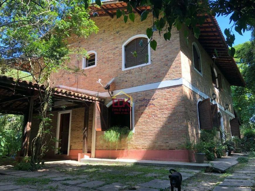 Chácara com 5 dormitórios à venda, 36000 m² por R$ 2.000.000,00 - Rio Comprido - Jacareí/SP