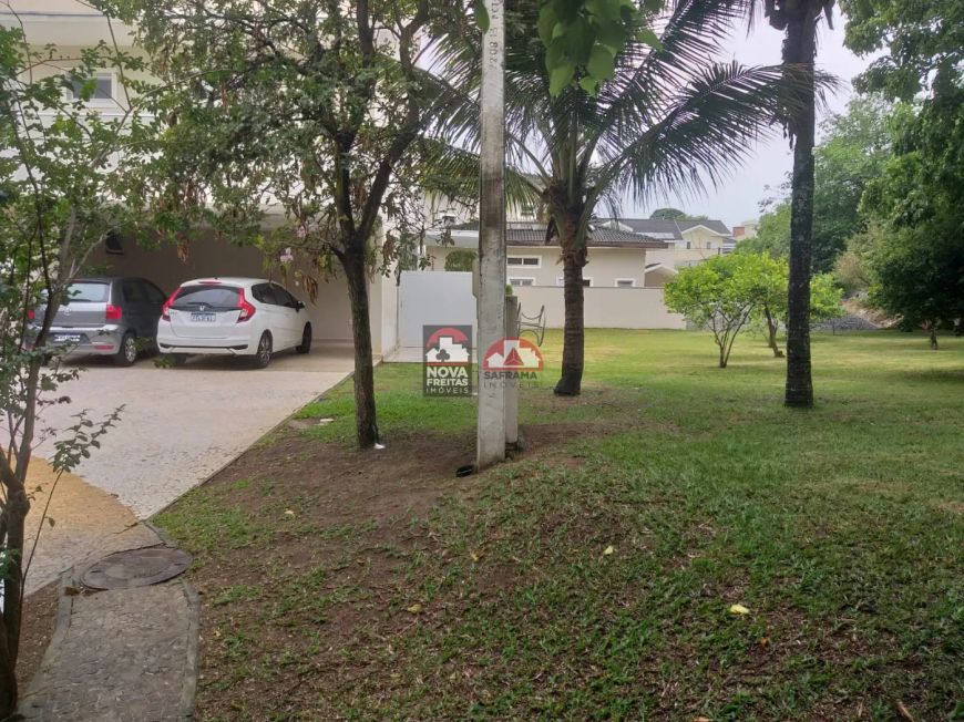 Casa Sobrado Condomínio em Jacareí