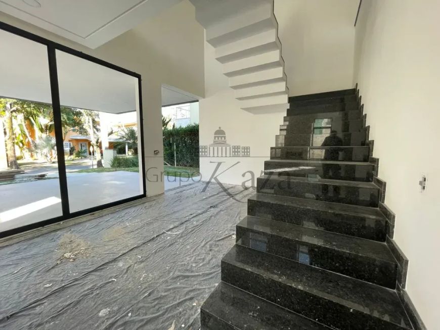 Oportunidade - Casa em condomínio - Jardim Paraíba - Jacareí - Terras de Santa Clara - 5 Dormitórios