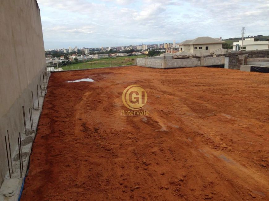 Terreno à venda de 400 m² - Jardim Terras de São João - Jacareí/SP com ótima Vista para Cidade.