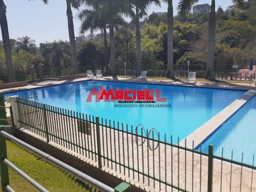 Terreno Condomínio em Jacareí