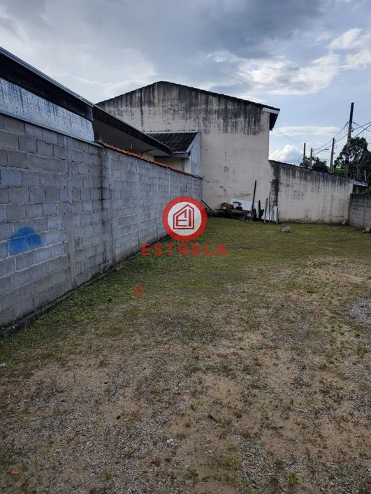 ALUGO/VENDO TERRENO EM ÓTIMA LOCALIZAÇÃO DE ESQUINA NO VILLA BRANCA EM JACAREÍ/SP