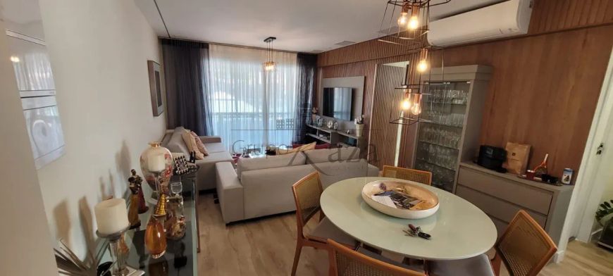 Oportunidade - Apartamento - Condomínio Barão Palace - Vila Formosa - Jacareí - 3 Dormitórios - 102m