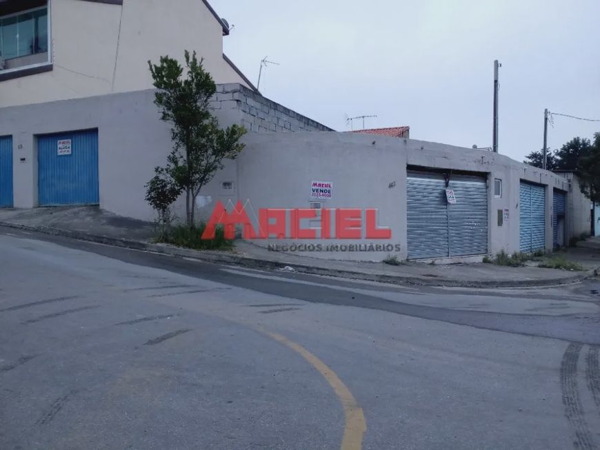 PREDIO COMERCIAL NO BAIRRO SANTA PAULA EM JACAREI, 03 SALÕES COM 45M² CADA, COM PORTAS DE AÇO, WC E