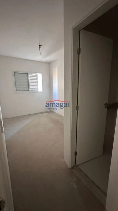 Ótimo Apartamento com 02 dormitórios em Jacareí!
