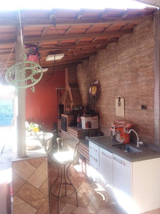 Térrea para venda tem 180 metros quadrados com 3 quartos em Jardim do Portal - Jacareí - SP