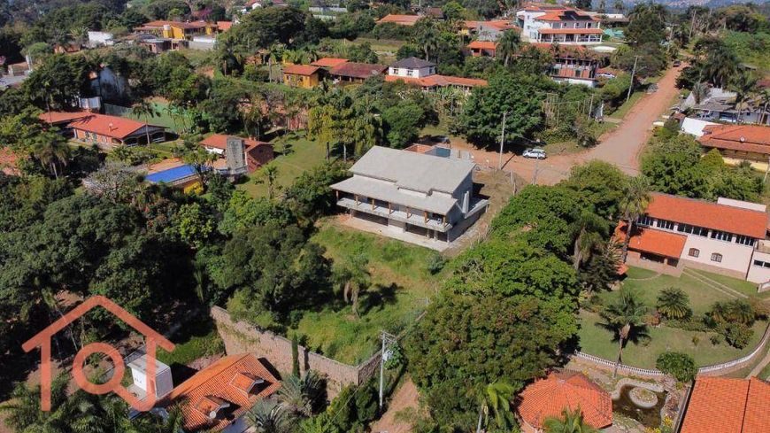 Sobrado com 3 dormitórios à venda, 384 m² por R$ 551.000,00 - Jardim Bela Vista - Jacareí/SP