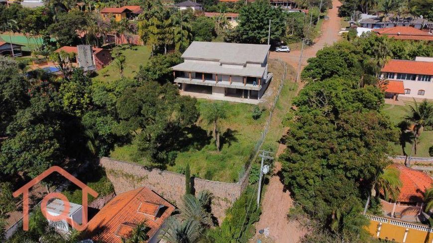 Sobrado com 3 dormitórios à venda, 384 m² por R$ 551.000,00 - Jardim Bela Vista - Jacareí/SP