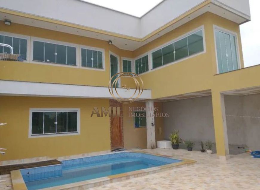 Casa Sobrado / Villa Branca/ 05 dormitórios sendo 3 suites / 336m²/ Jacareí