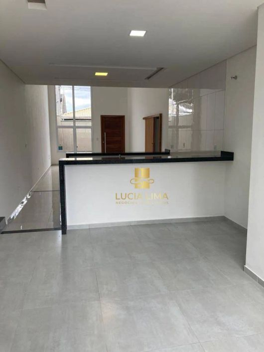 Casa MARAVILHOSA, com 3 dormitórios à venda, 166 m² por R$ 840.000 - Villa Branca - Jacareí/SP