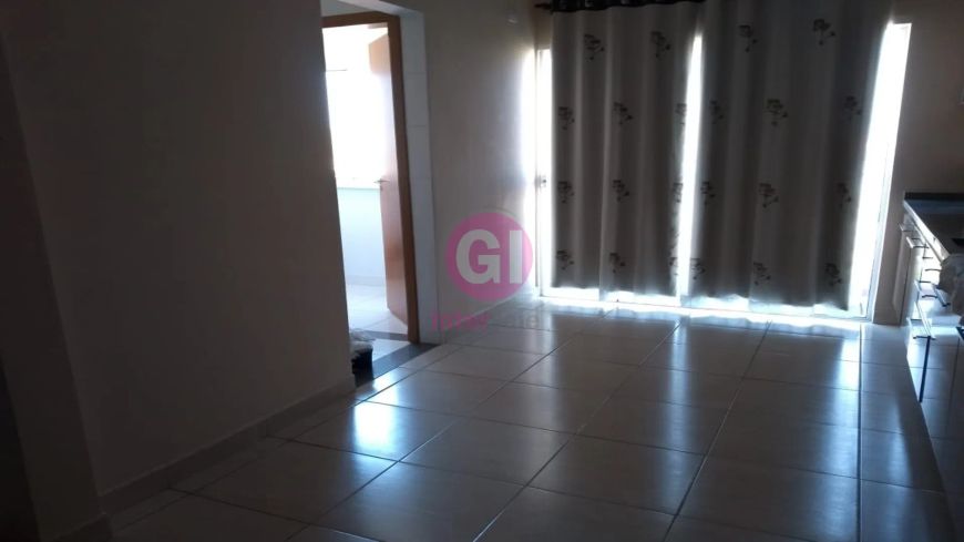 Apartamento a venda - 2 quartos - proximo ao centro de Jacarei