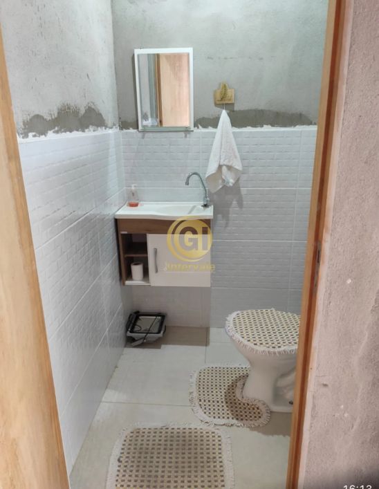 CASA RESIDENCIAL em JACAREÍ - SP, BANDEIRA BRANCA