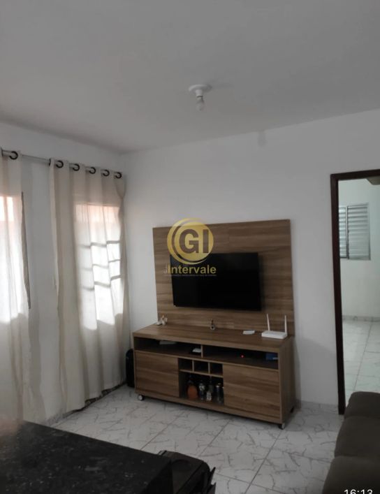 CASA RESIDENCIAL em JACAREÍ - SP, BANDEIRA BRANCA