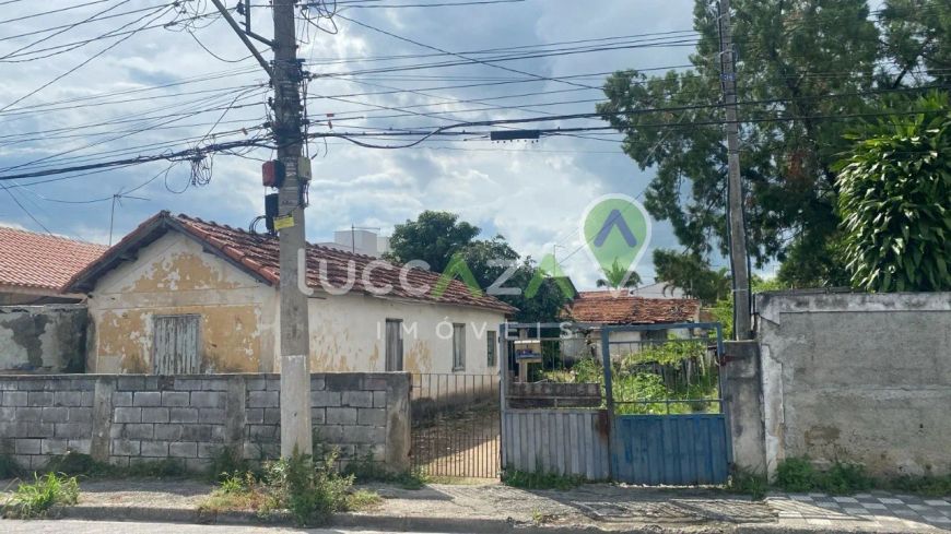 CASA RESIDENCIAL em JACAREÍ - SP, SÃO JOÃO