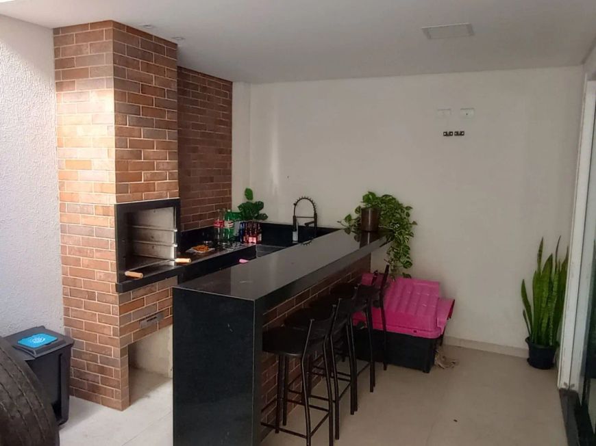 Sobrado com 3 dormitórios à venda, 215 m² por R$ 1.485.000,00 - Villa Branca - Jacareí/SP
