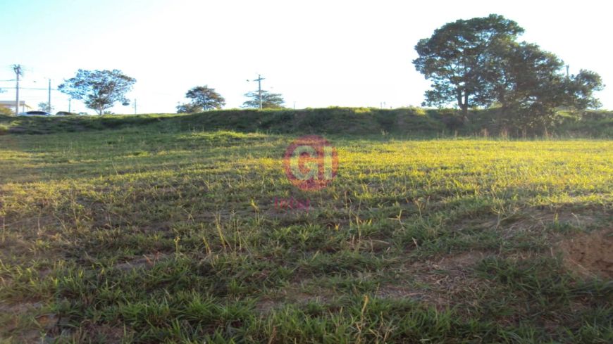 Terreno de 1000 m² CONDOMÍNIO MIRANTE DO VALE