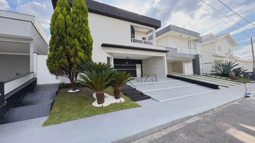 EXCELENTE Casa Condomínio Residencial Quintas do Vila Branca - 4 Dormitórios - ACEITA PERMUTA!